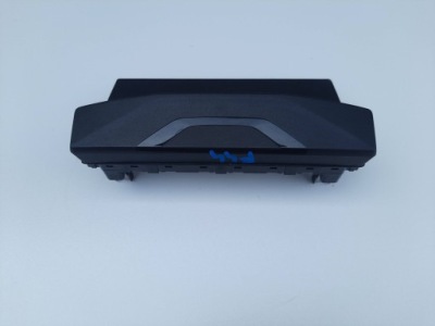 Bmw f44 зарядное устройство индукционная 5a1db20 фото №1