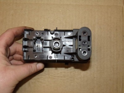 Вимикач світла 9185881 vectra c signum фото №1