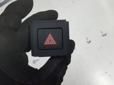 Audi s5 8w 17r- a5 выключатель света аварийных фото №1