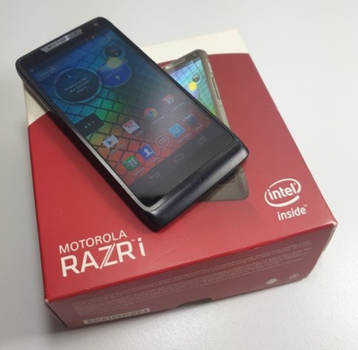 MOTOROLA RAZR I XT890