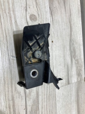 Кронштейн кронштейн 7645649 bmw x2 f39 фото №1