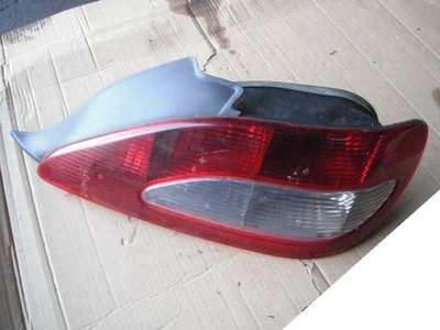 Peugeot 406 coupe 97- лампа правая задняя фото №1