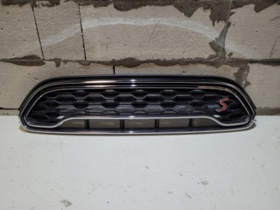 Решётка радиатора решётка радиатора mini countryman s f60 2017- фото №1
