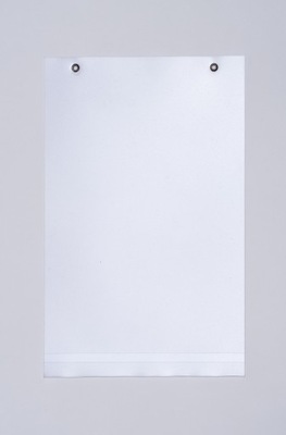 Kieszeń plakatowa A4 z nitami - pionowa