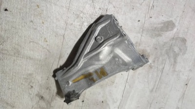 Mazda 3 iii bm 17r 1.5d кронштейн кронштейн генератора фото №1