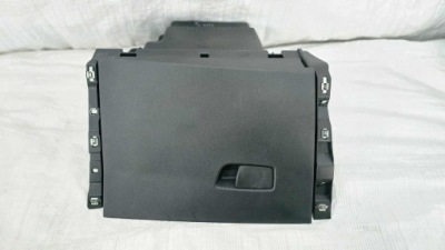 Бардачок панелі приладової панелі пасажира renault clio v 681082518r фото №1