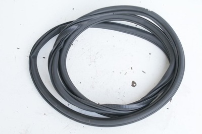 Прокладка двері ліва audi a1 3d фото №1