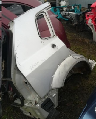 Hyundai tucson i 2005 крила чверть права задня фото №1