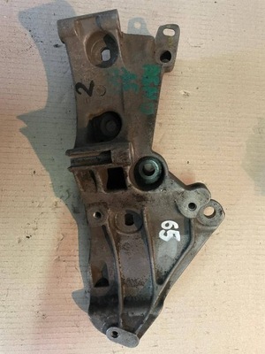 Nissan note e11 2007 кронштейн генератора фото №1