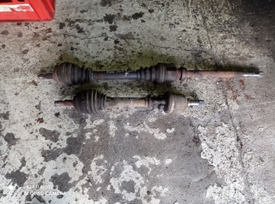 Peugeot 307 2.0 hdi - приводной вал левая короткий фото №1