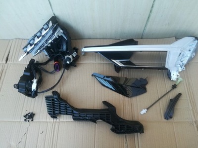 Led лампа l перед середина polestar ii full led оригінальний номер фото №1