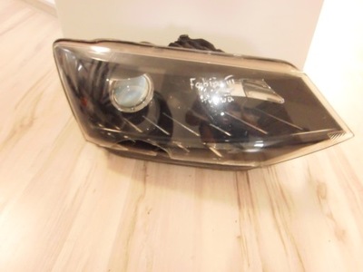 Фара skoda оригинальный номер 6v1941016a фото №1