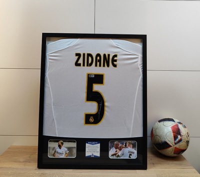 Zidane, Real Madryt - koszulka w ramie i but z autografami od 1zł! (zag)