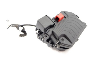 Mercedes gla 156 корпус запобіжників фото №1