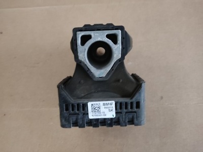 BMW I3 I01 PAGALVĖ VARIKLIO KAIRĖ TVIRTINIMAS RANKENA 6793357 