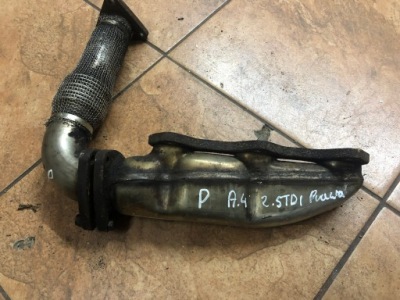 Колектор випускний a4 b5 2.5tdi v6 фото №1