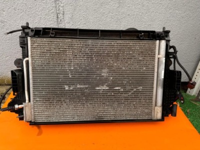 Opel insignia b 1,5 t turbo комплект радиатор оригинал механическая коробка передач фото №1