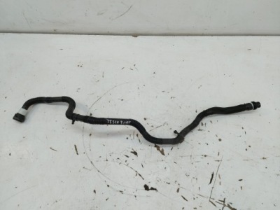 Tesla model 3 рестайлінг  2024 highland шланг води фото №1