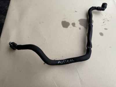Renault austral 1.2 e-tech шланг пабтрубок  воды 215349189r фото №1