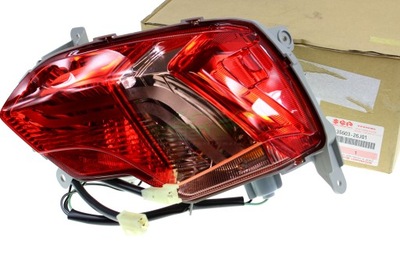 LAMPA TYŁ KIERUNKOWSKAZ SUZUKI AN 650 BURGMAN