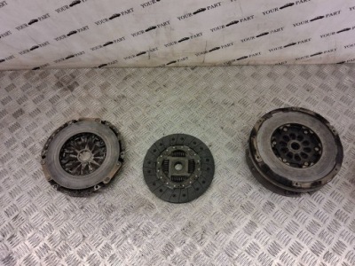 Колесо двухмассовый audi s5 415034410 фото №1