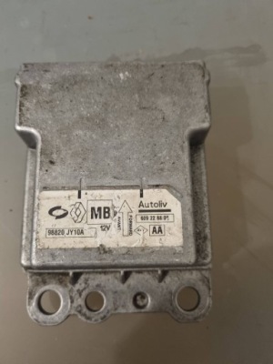 Модуль датчик подушка безпеки renault koleos i 98820-jy10a фото №1