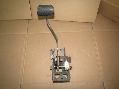 Suzuki grand vitara педаль гальма автоматична коробка передач фото №1