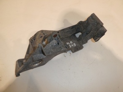 Кронштейн генератора vw seat skoda 038903143a фото №1