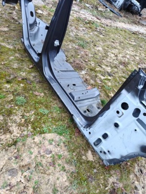 Чверть права крила поріг блок двигуна jeep wrangler jl фото №1