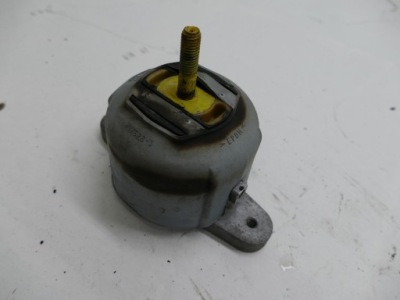 Audi a8 d3 lift 4.2 tdi подушка кронштейн двигуна ліва фото №1