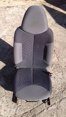 Сиденье правый перед передний peugeot 107 3d 05- фото №1