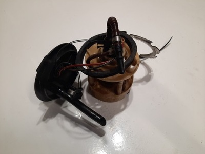 Audi r8 420 08r 4.2 v8 насос пального 420201319c фото №1