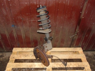 Mcperson поворотний кулак лівий перед 5008 i 1.6 hdi фото №1