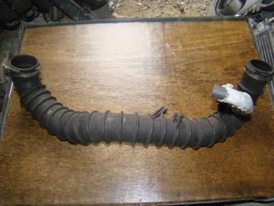 Nissan primastar trafic vivaro труба шланг фото №1