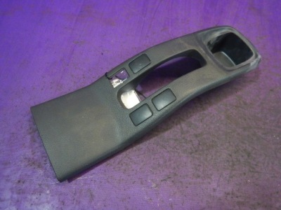 Fiat sedici 09- рамка защита туннель 75822-79j0 фото №1