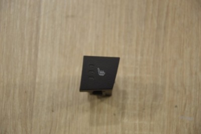 Кнопка підігрів сидіння правий antara lift фото №1