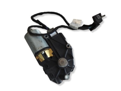 Моторчик люк mercedes-benz оригинальный номер a1648201442 фото №1