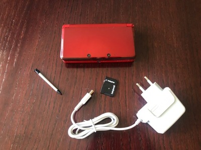 Konsola Nintendo 3DS Metalic Red CFW Luma + akcesoria