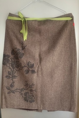Jackpot piękna spódnica kwiaty wełniana