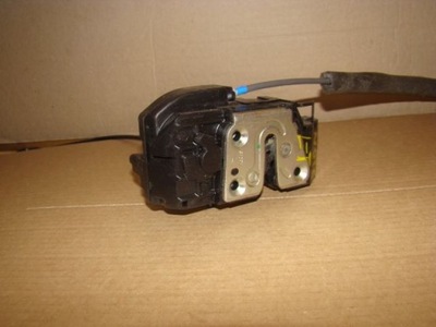 Nissan note e11 замок двері лівий задній задня oryg. фото №1