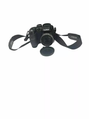 APARAT FUJIFILM FINEPIX S1000FD