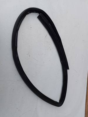 Audi q5 80a прокладка порог dół левый дверь 80a833177 фото №1