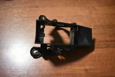 Idealny кронштейн кишеня асистент поперечина руху правий porsche panamera 971 1 фото №1