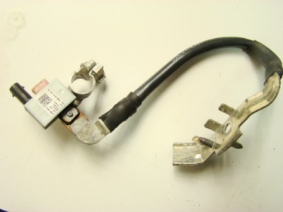 Клемма минусовая vw golf vii 5q0915181g фото №1