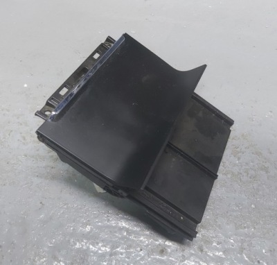 Skoda superb ii попільничка передня 3t0857962b фото №1