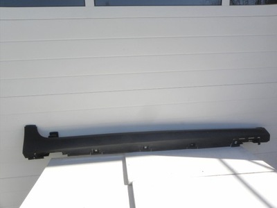 Citroen c-3 iii молдинг поріг права 2018 rok фото №1