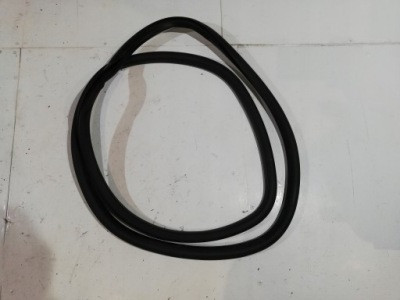 Vw tiguan прокладка дверь задняя 5n0867913 фото №1