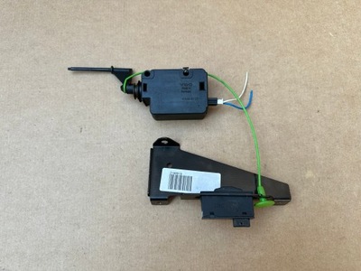 Bmw 7 e65 привод крышка заливной топлива 6987638 фото №1