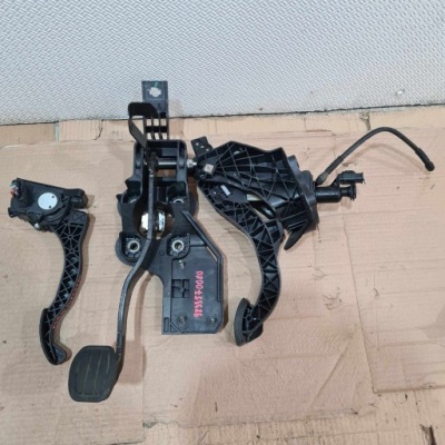 Proace expert jumpy iii педаль тормоза сцепления газа фото №1