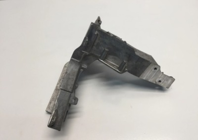 Mercedes-benz оригинальный номер a2536210600 кронштейн поперечина фото №1